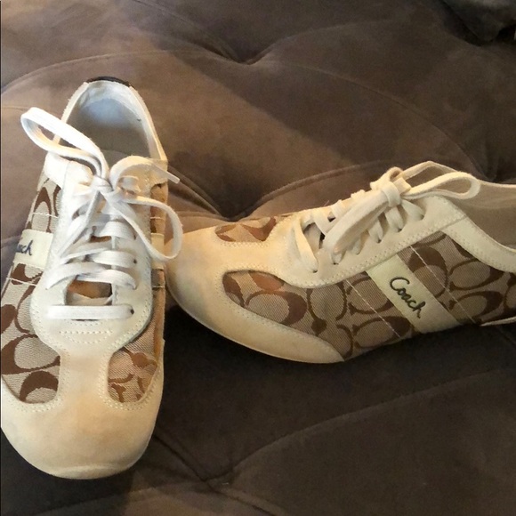 Women’s Coach shoes size 9 - Picture 1 of 6